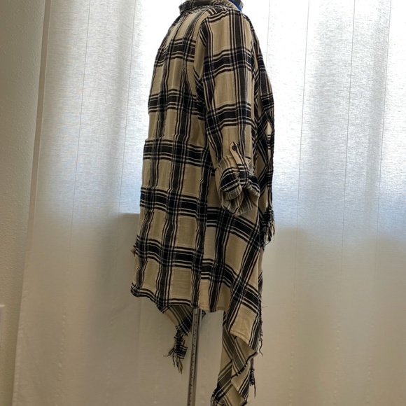 PLAID FRINGE CARDIGAN - Picture 3 of 8